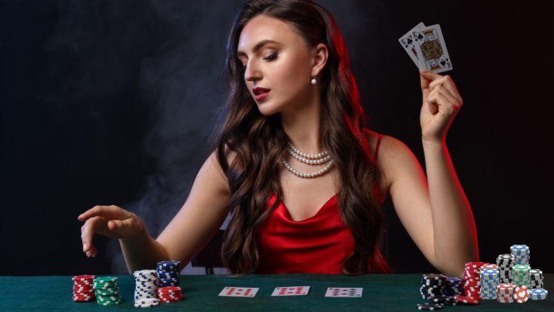 2Bong88 bật mí cách xây dựng chiến lược Bluff hiệu quả